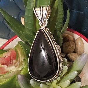 Black Onyx Pendant - powerful protection stone